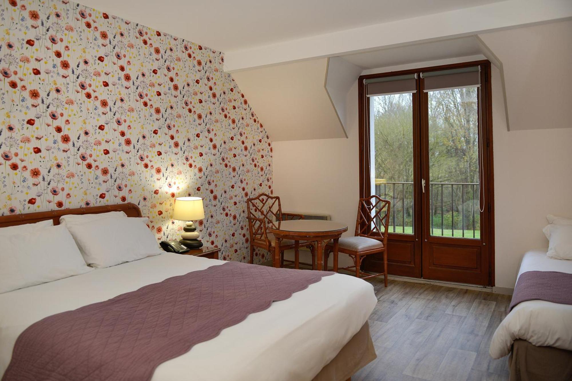 Hotel Restaurant Le Relais De Pouilly Dış mekan fotoğraf