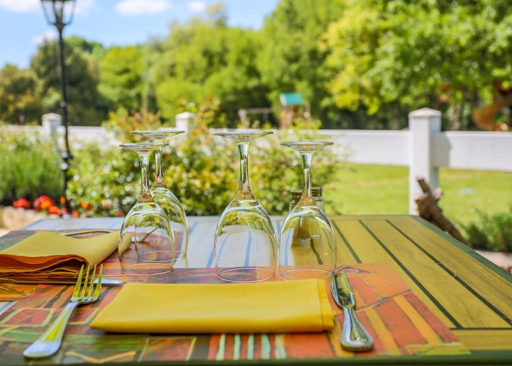 Hotel Restaurant Le Relais De Pouilly Dış mekan fotoğraf